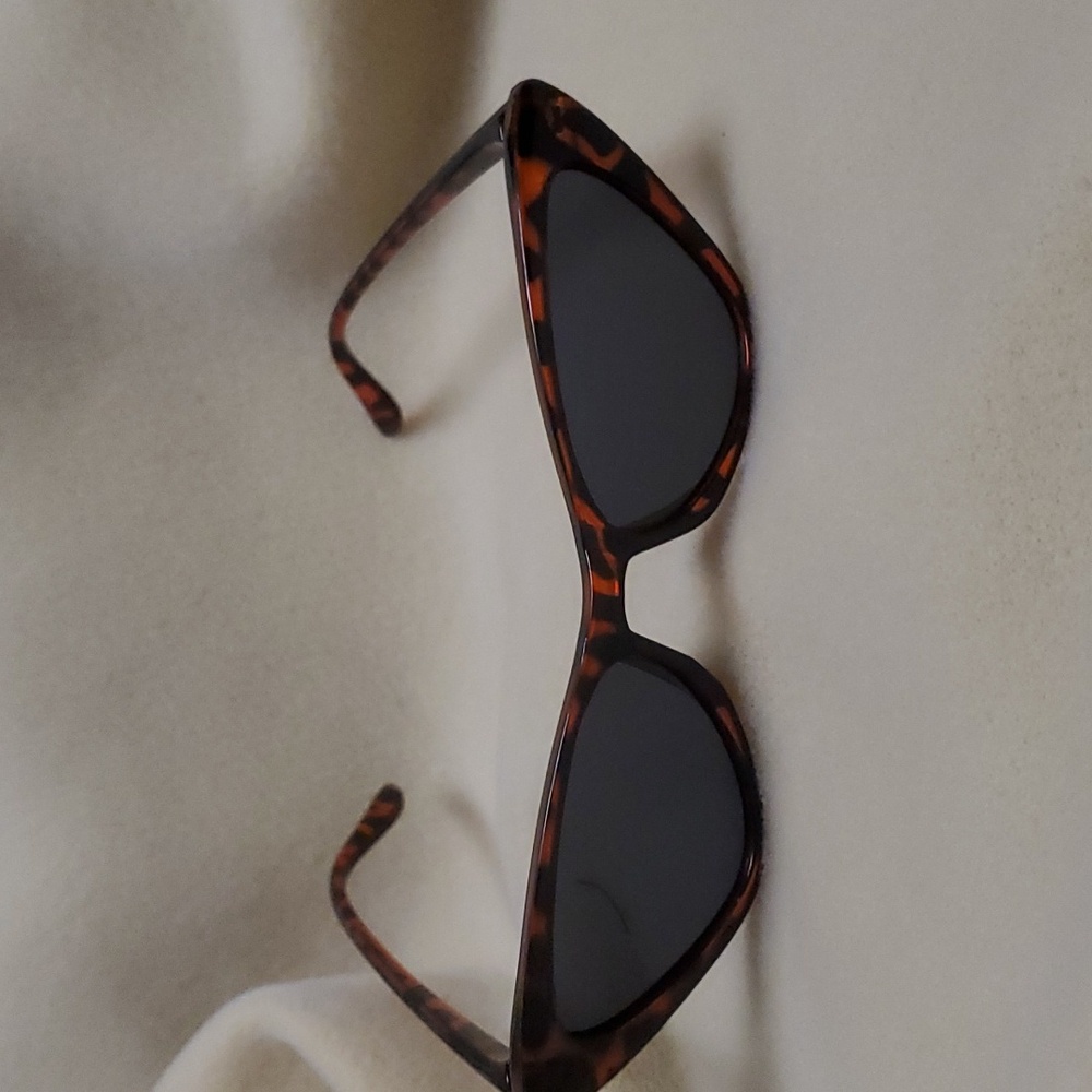VivienneFang retro sunglasses
